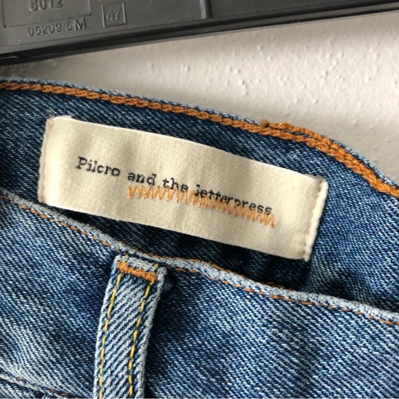 Pilcro and the Letterpress Tilde Jeans - Picture 5 of 10